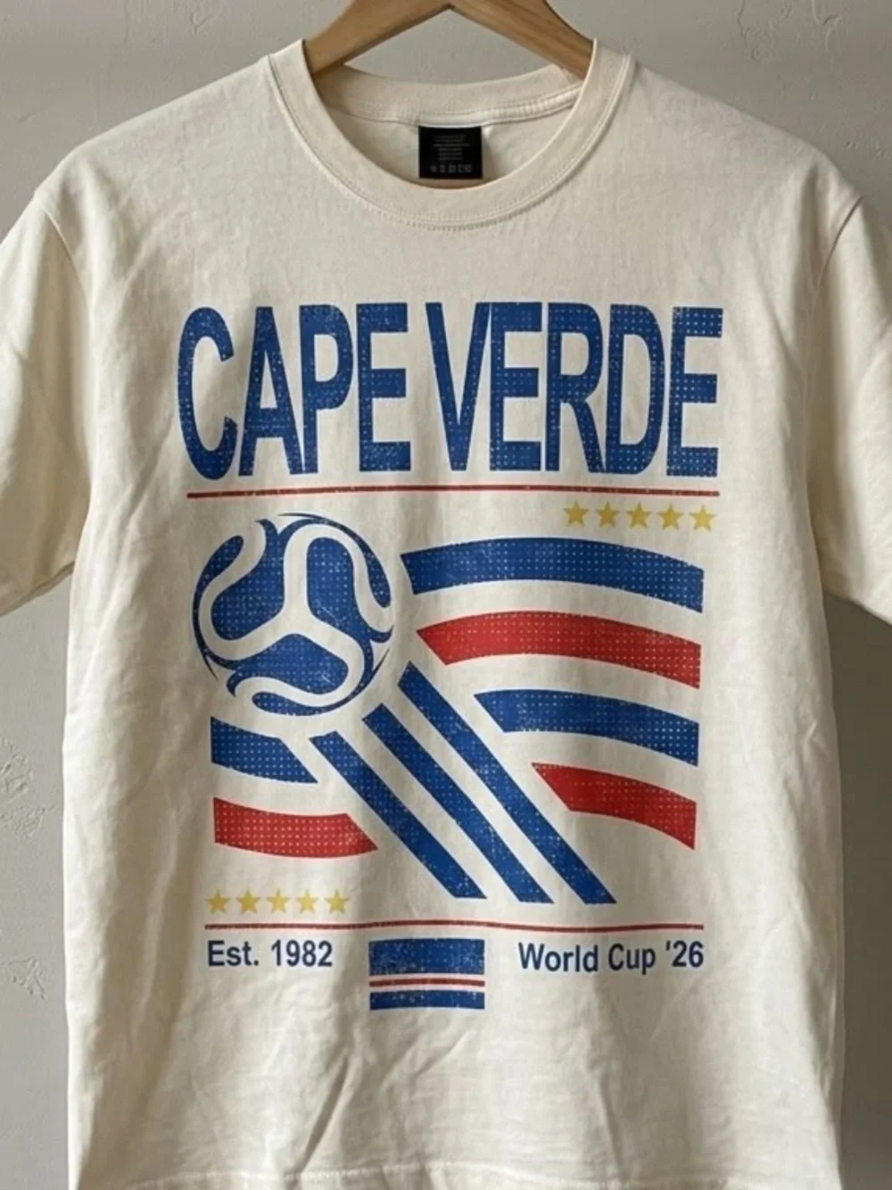 Vintage Cape Verde Soccer World T-SHIRT WHITE OFF - Picture 1 of 3